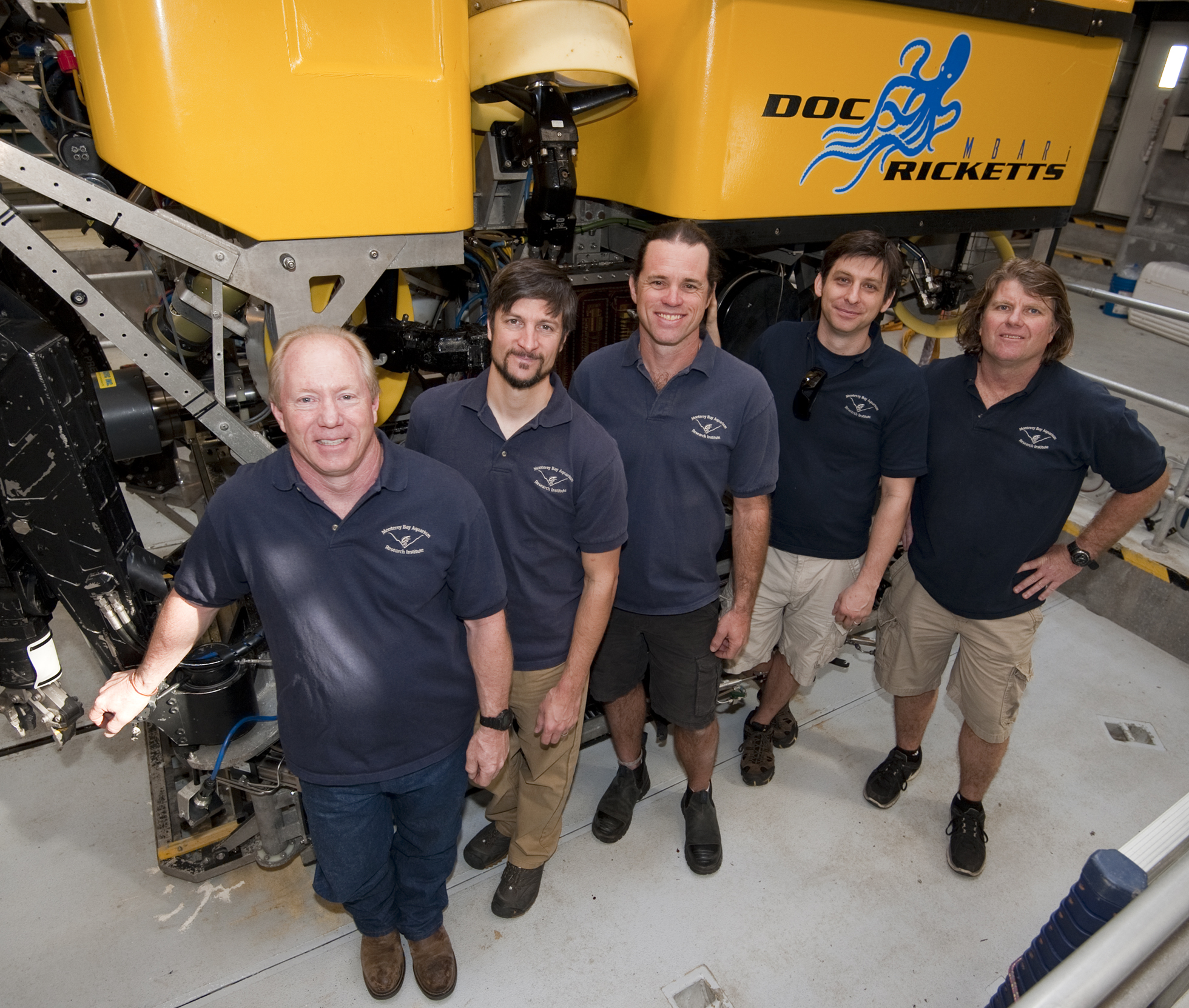 rov doc ricketts pilots mbari rov piloting