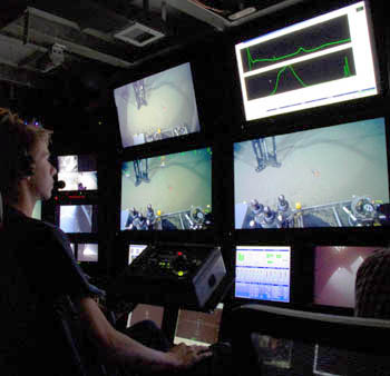 MBARI intern Wilson Sauthoff in control room