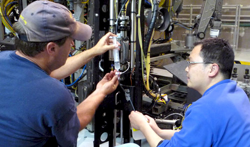 A few evenings ago, Peter Walz and Xin calibrated the Raman in anticipation of the next day’s dive.