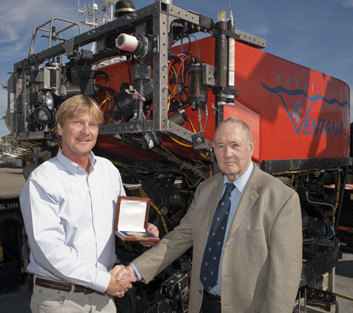 Distinguished Lecturer Jim McFarlane