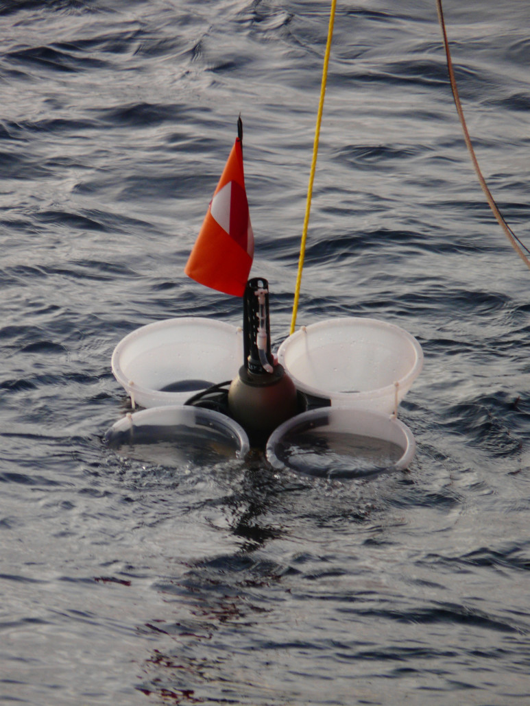 Lagrangian Sediment Trap deployed