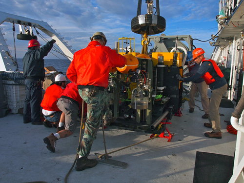 The Rover was called up from abyssal depths and brought on board through careful orchestration between the ship’s crew and the science team. The Rover will spend one day at the surface before returning to the seafloor. Photo: Carola Buchner.