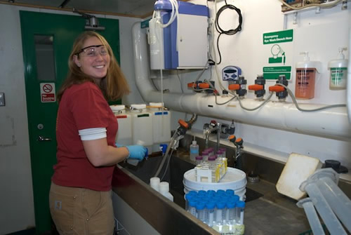 Marine science technician Lindsey Ekern prepares nutrient samples in the hydro lab on the Palmer. Photo by Debbie Nail Meyer.