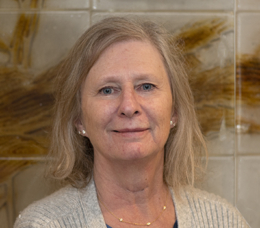 Cindy Hanrahan