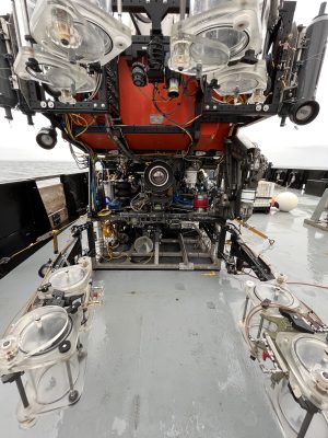 ROV Ventana loaded with 8 "detritus" samplers